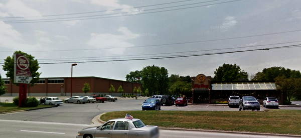 Big Boy Restaurants (Elias Brothers, Elias Bros) - Howell - 2222 E Grand River Ave (newer photo)